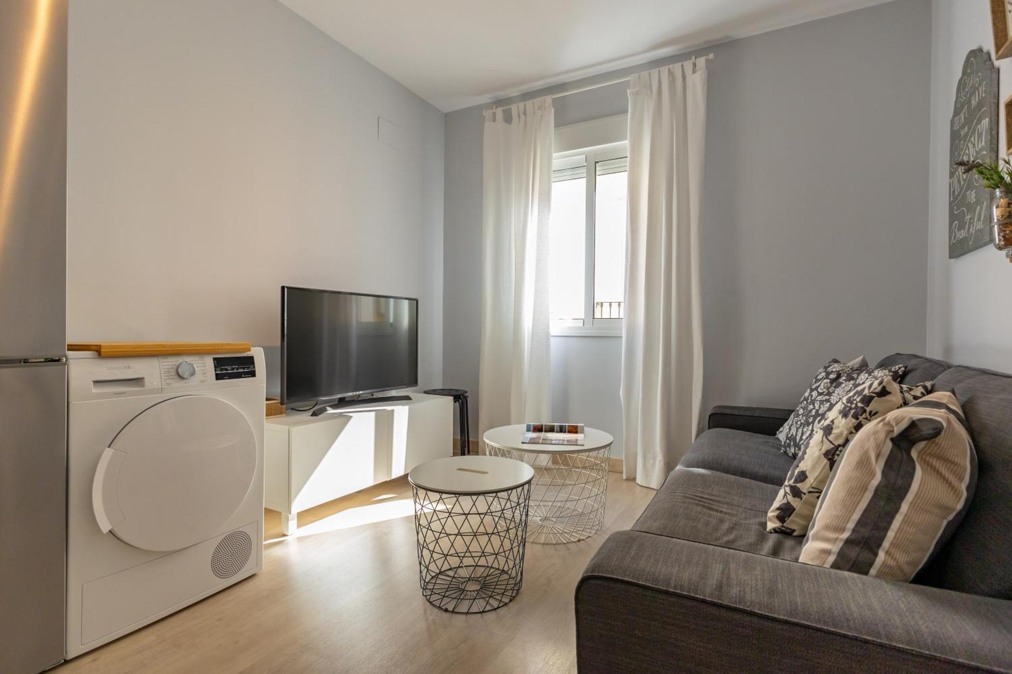 Charming 2 Bedroom Apartment At Iconic Triana Neighborhood By Ocityzen 세비야 외부 사진