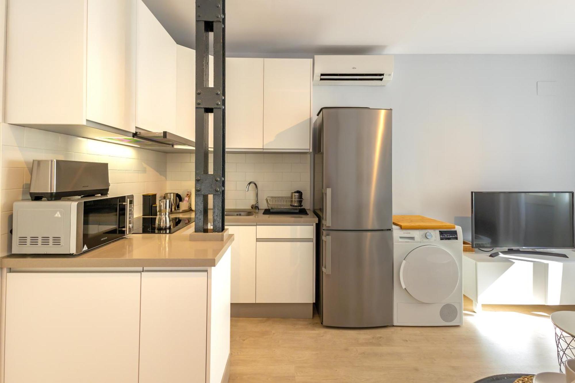 Charming 2 Bedroom Apartment At Iconic Triana Neighborhood By Ocityzen 세비야 외부 사진