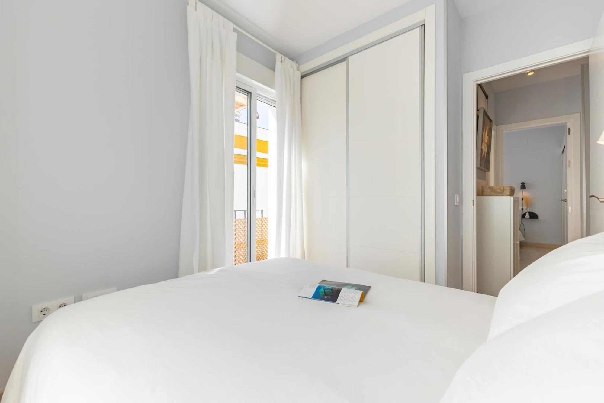 Charming 2 Bedroom Apartment At Iconic Triana Neighborhood By Ocityzen 세비야 외부 사진