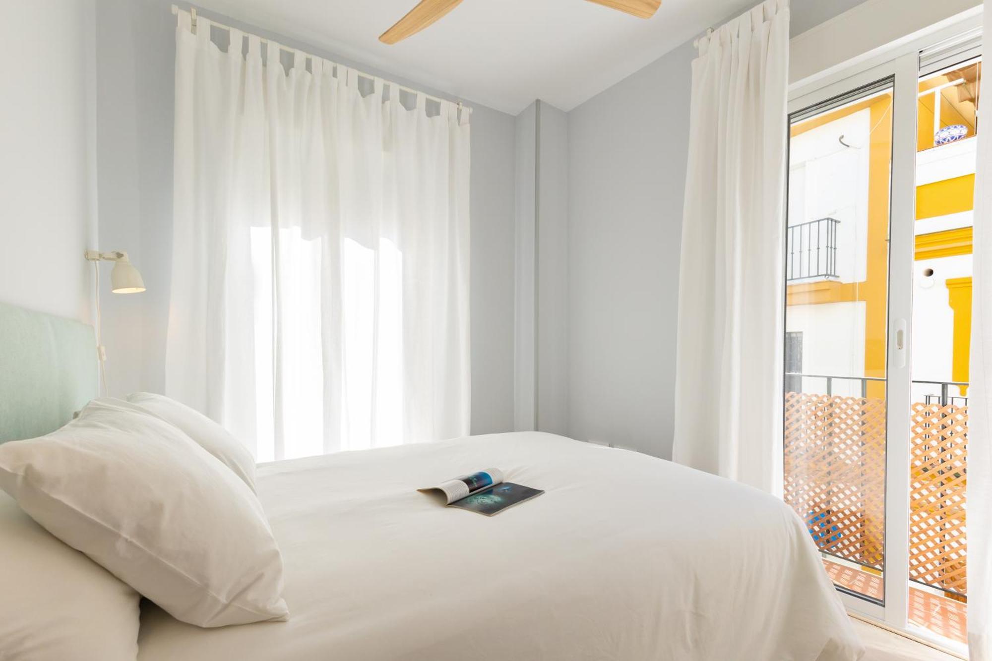 Charming 2 Bedroom Apartment At Iconic Triana Neighborhood By Ocityzen 세비야 외부 사진
